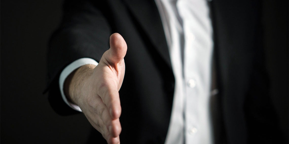 Usługa acquiringu zaczyna się od sprzedaży pośredniej