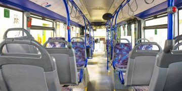 Poznań zamierza wdrożyć bilety wirtualne w transporcie publicznym. Ogłoszono konkurs na operatora