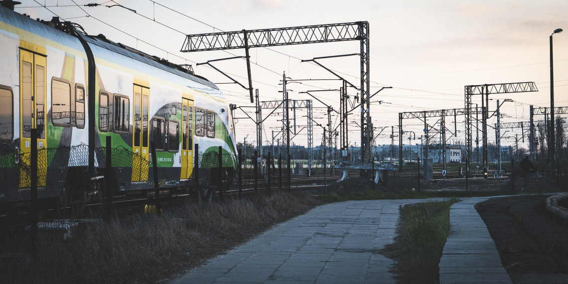 Koleje Mazowieckie z własną aplikacją do zakupu biletów. Rozpisano przetarg na stworzenie systemu i aplikacji