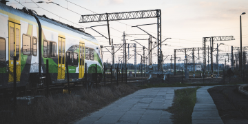 Koleje Mazowieckie z własną aplikacją do zakupu biletów. Rozpisano przetarg na stworzenie systemu i aplikacji