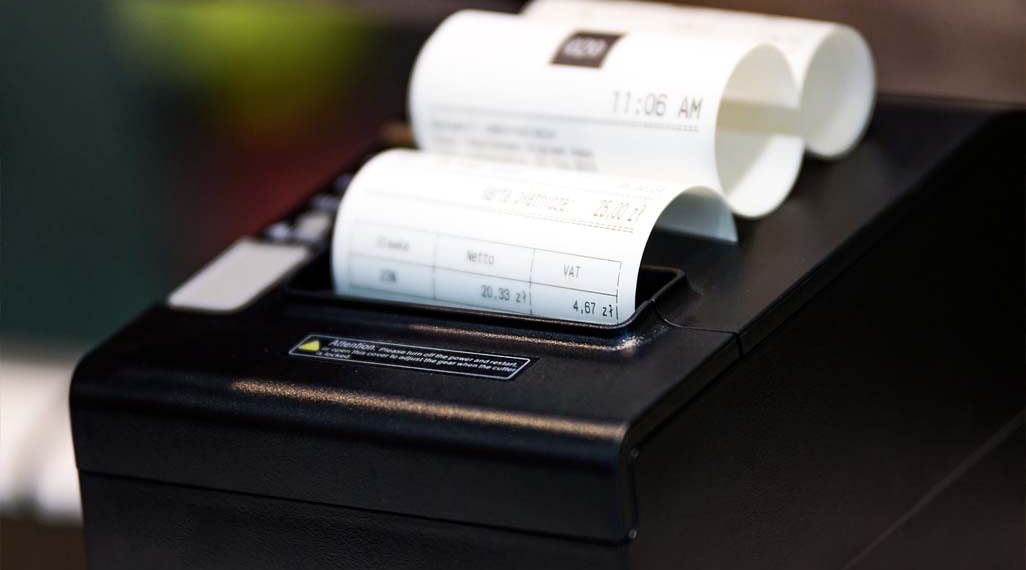 Terminal płatniczy zintegrowany z kasą fiskalną. Projekt w ramach Polskiego Ładu